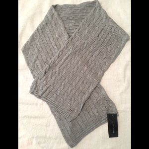 Tommy Hilfiger Scarf